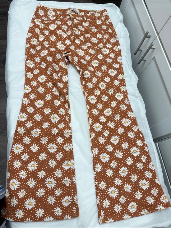 Wrangler Denim - Wrangler Rust Daisy Print Wide-Leg Jeans